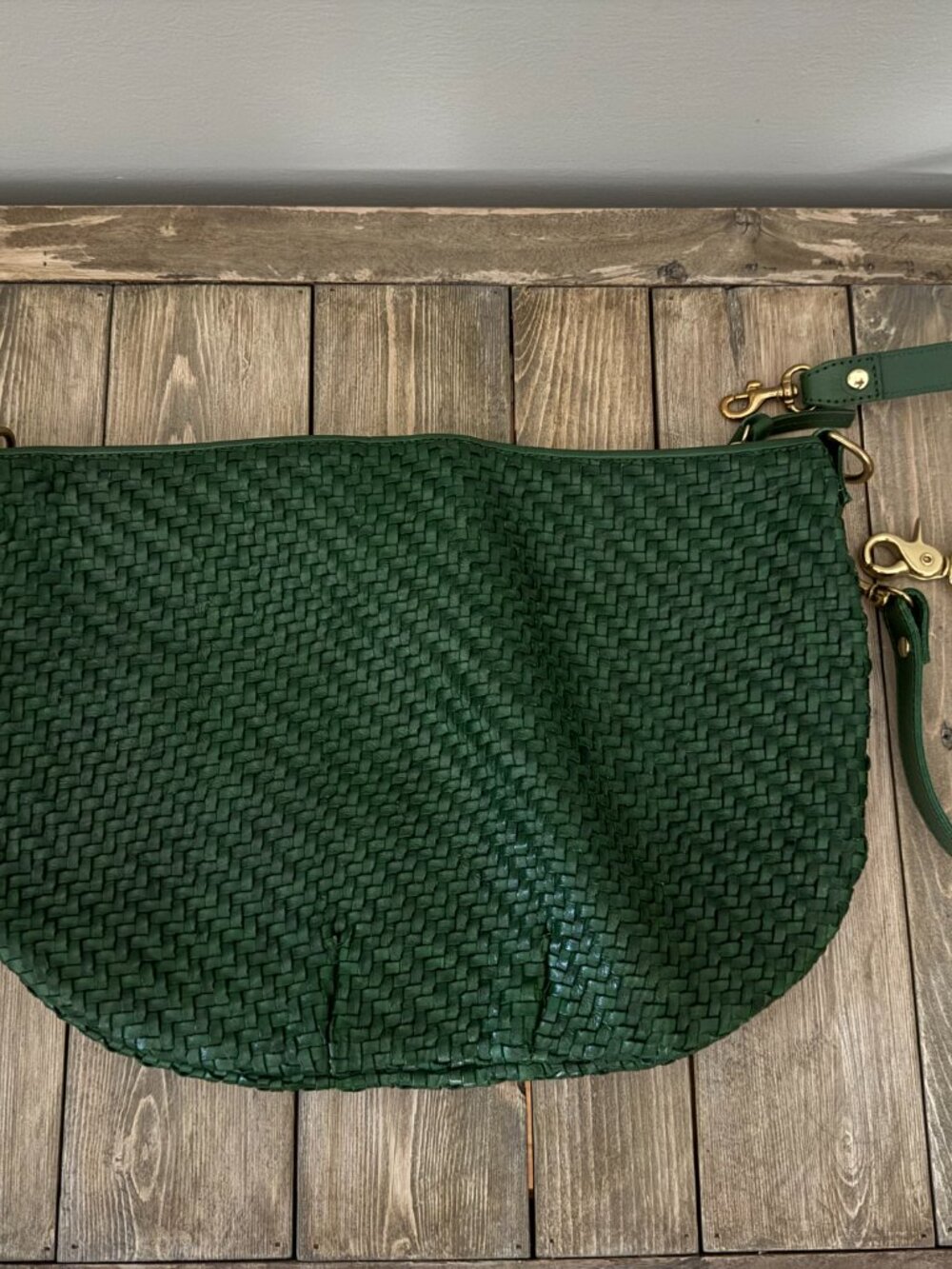 Clare V. Moyen Messenger Green Woven Leather Crossbody Bag - Picture 2 of 4